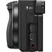 Sony Alpha A6400 + E 18-135mm f/3.5-5.6 OSS linkerkant