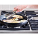 GreenPan Essentials Grillpan 28 cm product in gebruik