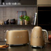 SMEG TSF01CHMEU Mat Champagne product in gebruik