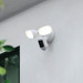 Ring Floodlight Cam Wired Pro Wit product in gebruik