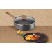 Tefal Renew Keramische hapjespan 24 cm product in gebruik