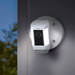 Ring Spotlight Cam Pro - Wired - Wit product in gebruik