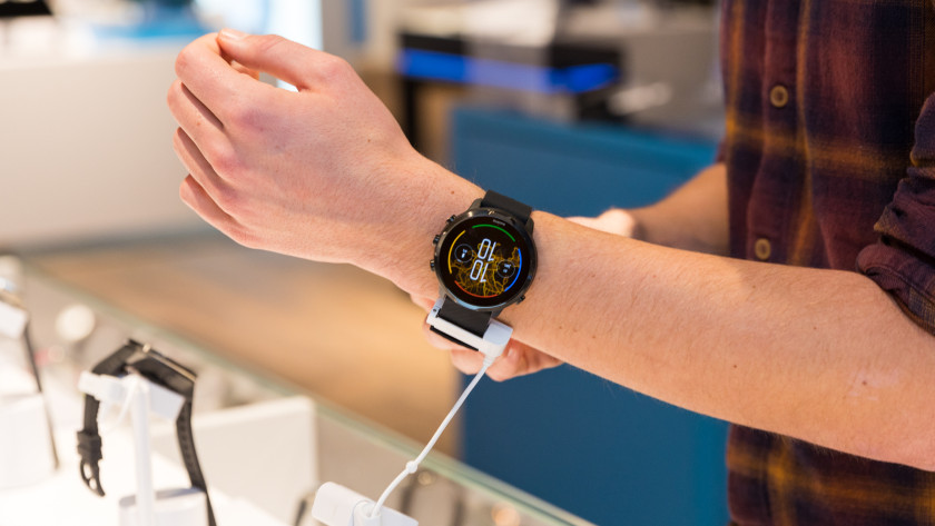 Smartwatch - Coolblue - Voor 23.59u, morgen in huis