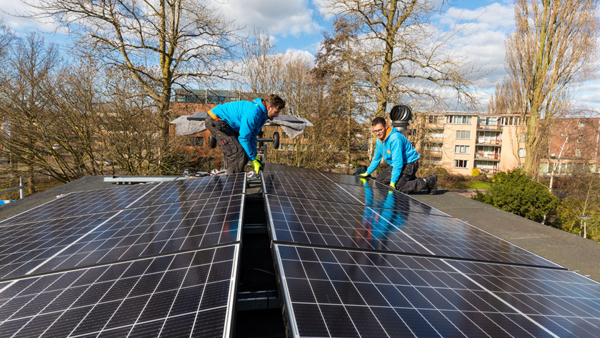 Back to back opstelling zonnepanelen