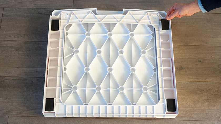 Bây giờ, bạn có thể xoay bộ xếp chồng để đặt nó.