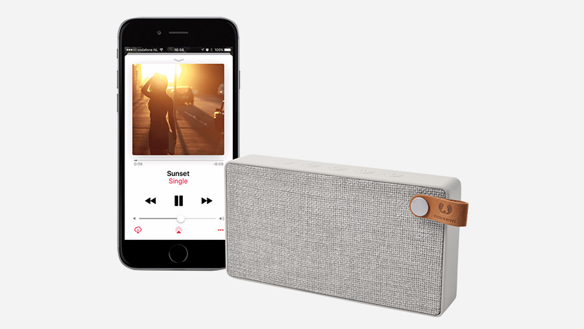 logboek Legacy vasteland Hoe koppel ik mijn smartphone aan een Bluetooth speaker? - Coolblue - alles  voor een glimlach