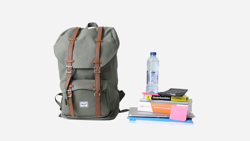 Klimatologische bergen Distilleren Schuine streep How big should a school backpack be? - Coolblue - anything for a smile