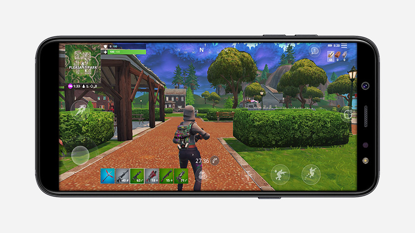 Tablette Ios Compatible Fortnite How Do You Play Fortnite On Your Mobile Phone Coolblue Anything For A Smile