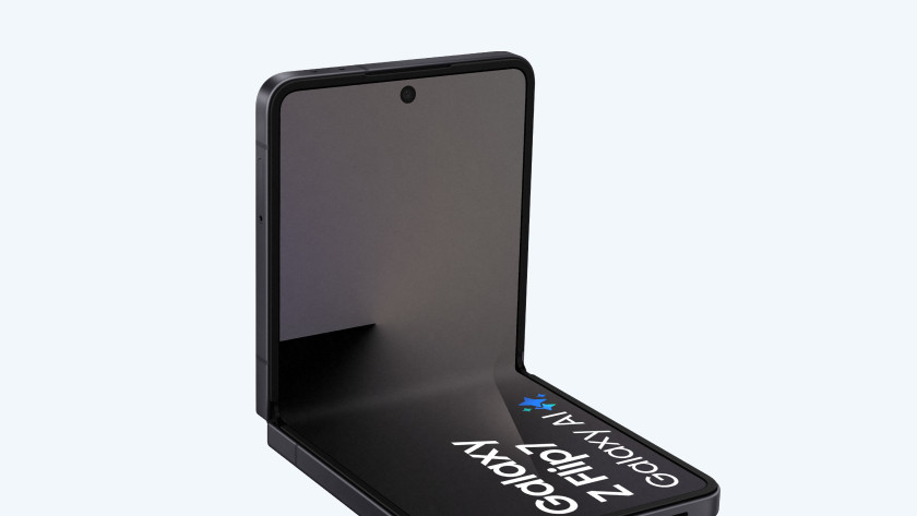 Samsung Flip 7 half uitgeklapt