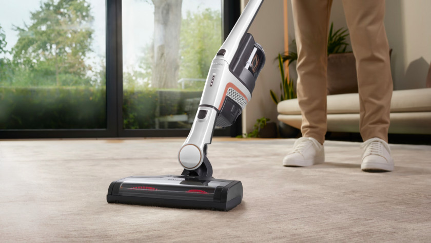 Vacuum cleaner deals for floor