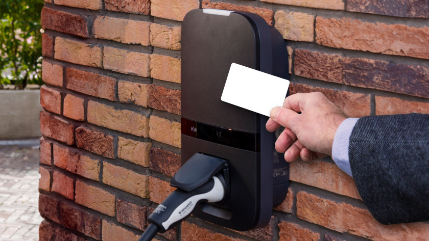 Charge Card at BlueBuilt charging station