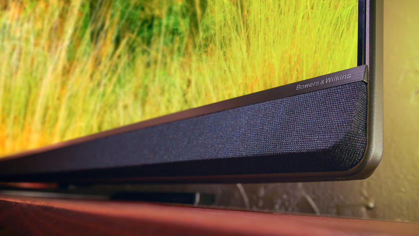 Philips The Xtra built-in soundbar