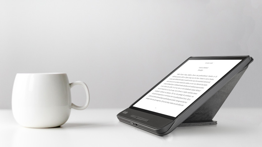 Kobo Forma large 8-inch screen