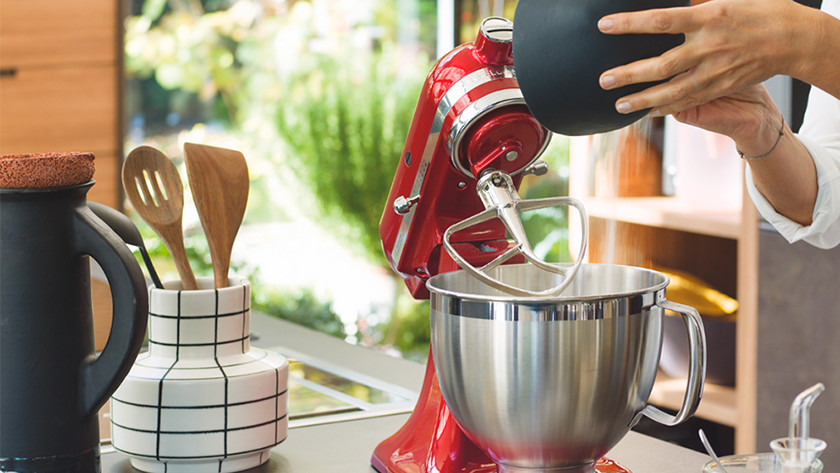 Which KitchenAid stand mixer fits with me? Coolblue - anything for a smile
