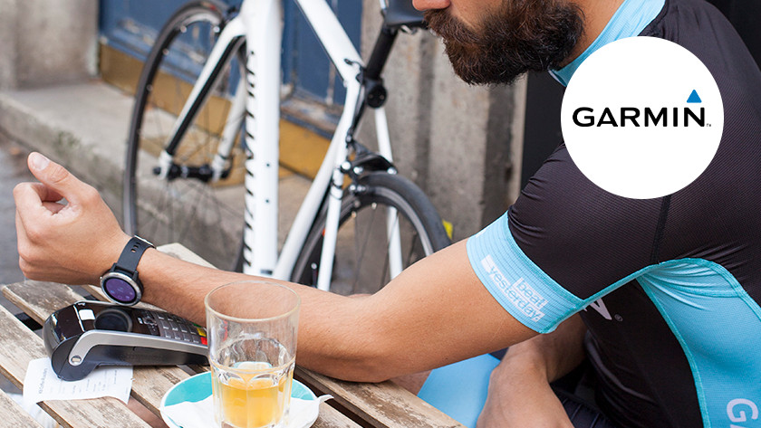 Make contactless payments with Garmin Pay