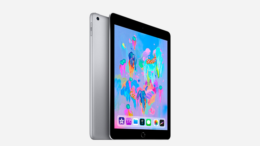 Apple iPad 2018 screen