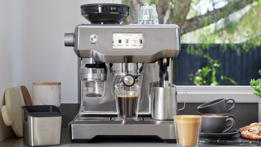 Automatic piston machine