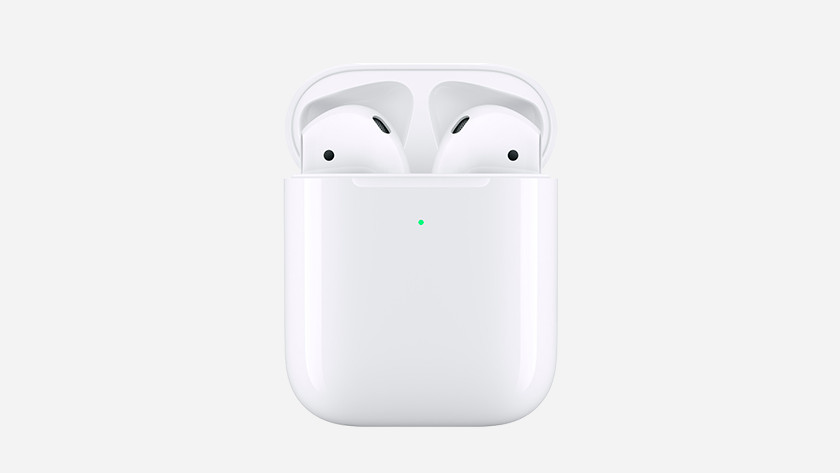 Apple AirPods 2 Charging Case