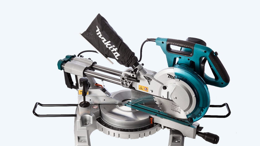 De Makita LS1018LN collapsed for transport