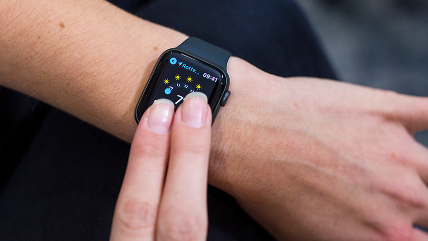 How to zoom on sale in on apple watch