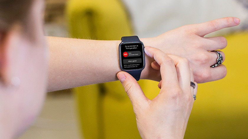 Apple Watch Series 3 versus Apple Watch Series 4 - Coolblue - alles voor  een glimlach