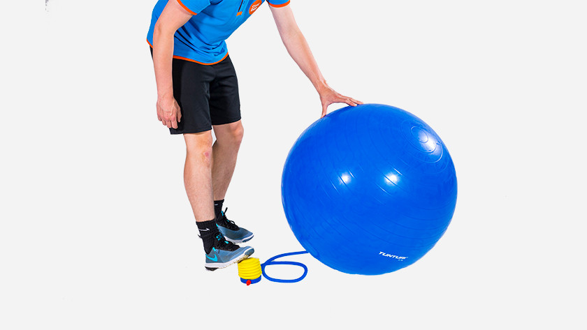 inflate stability ball