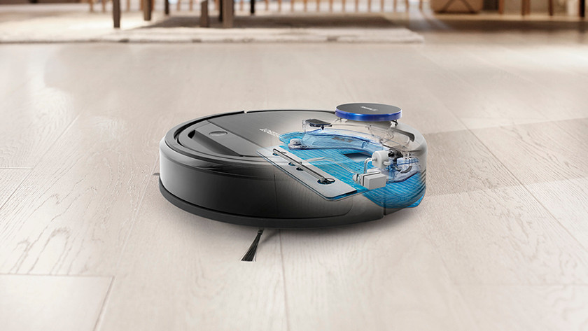 Robot with mopping function