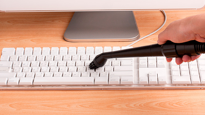 Cleaning keyboard properly