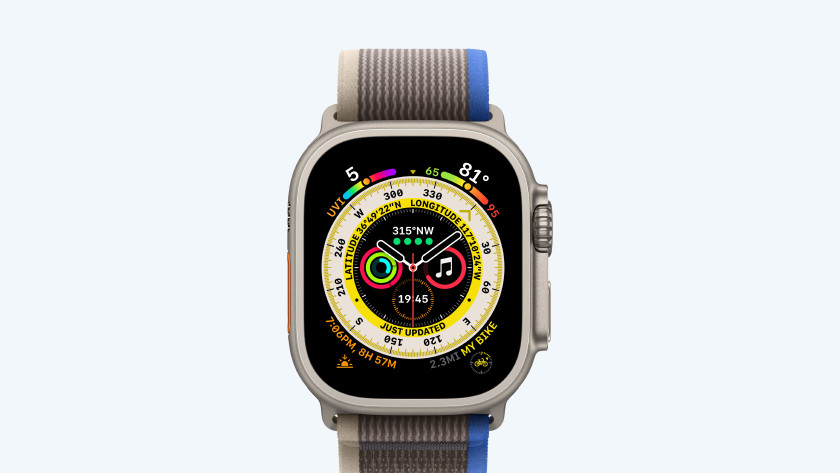 Apple Watch Ultra screen