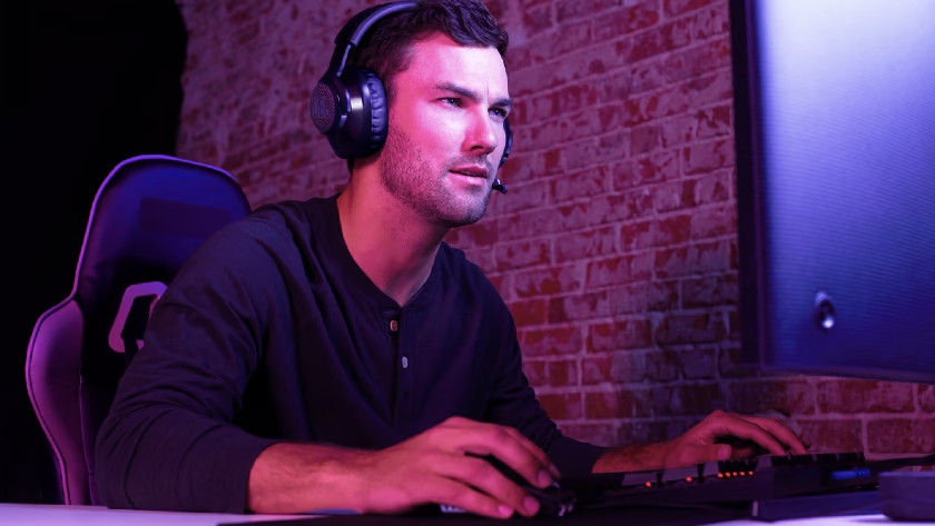 Focussen tijdens het studeren met een gaming headset