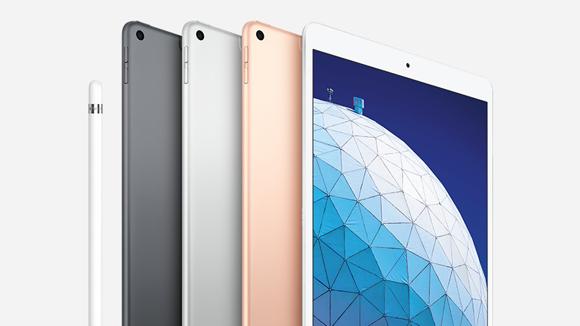 Compare The Apple Ipad Air 3 To The Apple Ipad 18 Coolblue Before 23 59 Delivered Tomorrow