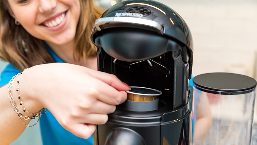 What's a Philips L'OR Barista and how does it work? - Coolblue - anything  for a smile