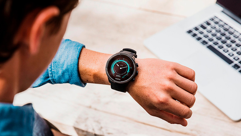 Hoe kies je het juiste formaat smartwatch Coolblue alles voor