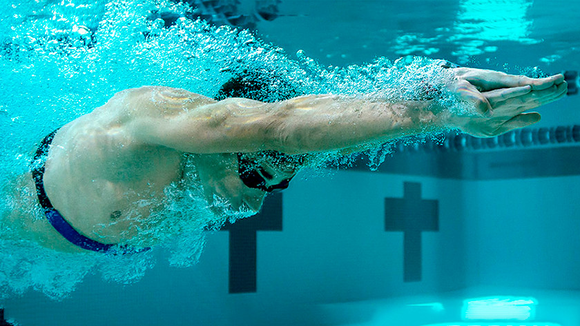 Budget cheap swimming watch