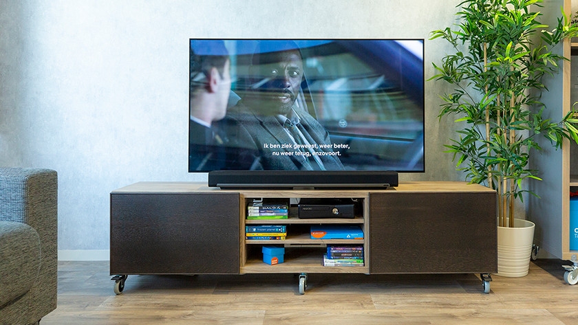 Tv with clearance sonos soundbar