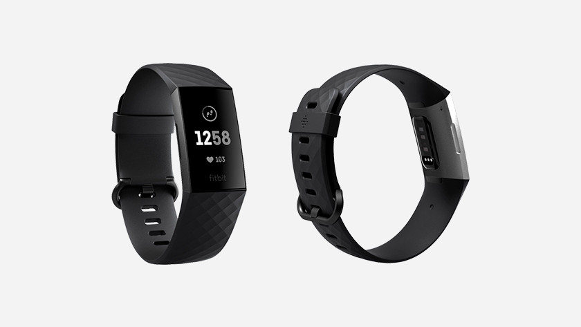 Fitbit charge 2 compared to fitbit store charge 3