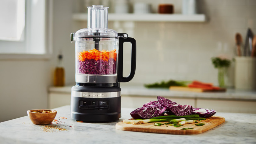 is het verschil een keukenmixer en een foodprocessor? - Coolblue - alles voor een glimlach