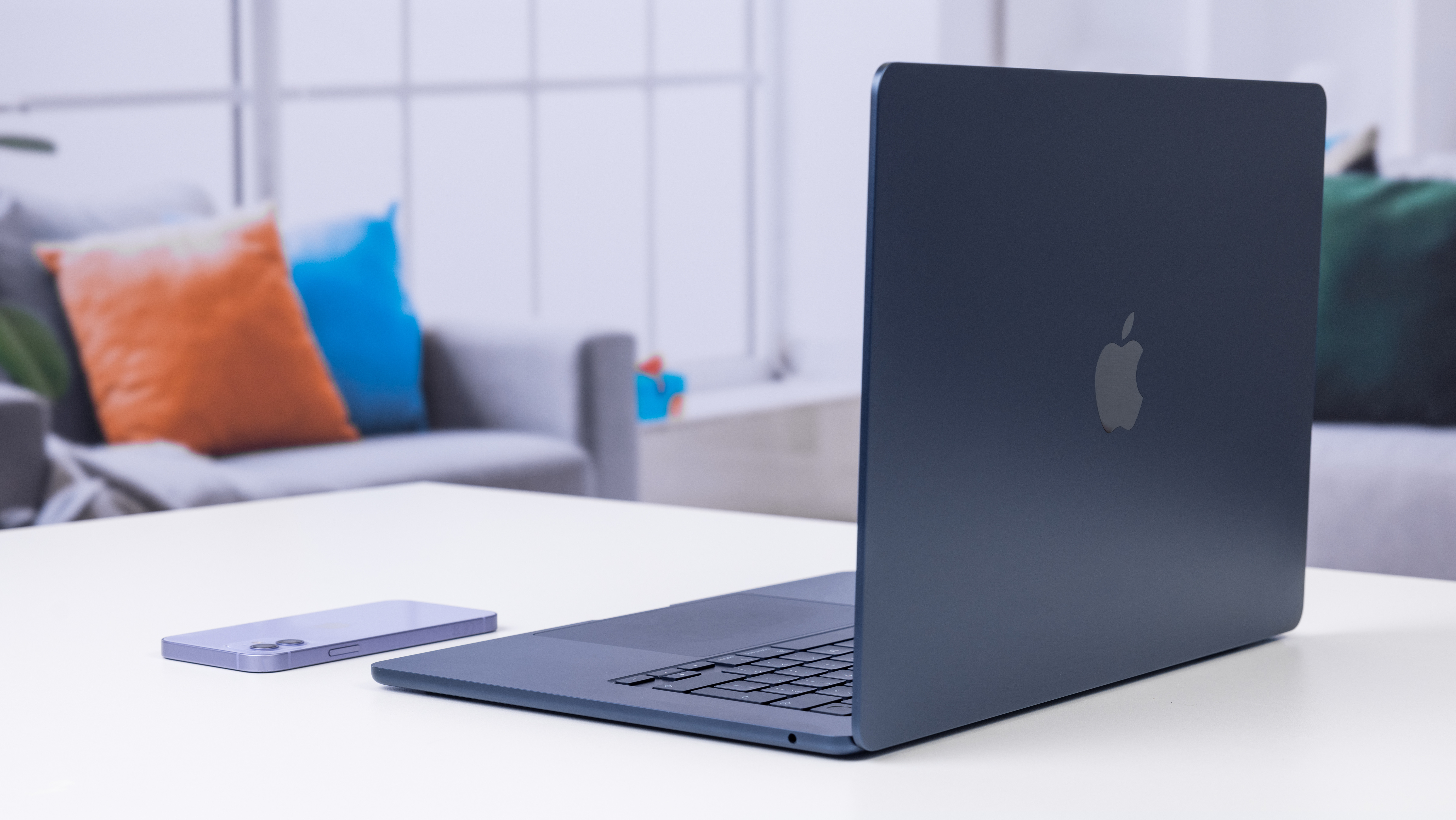 Expert review MacBook Air 15 inches (2023) | Coolblue