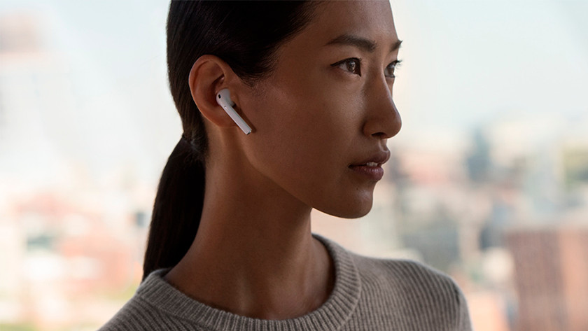 Apple airpods shop in ear