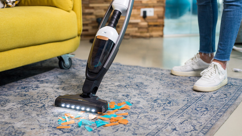 Vacuums with bag vs bagless vacuums - Coolblue - anything for a smile