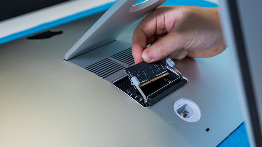 How do you install RAM in your iMac? - Coolblue - anything a smile