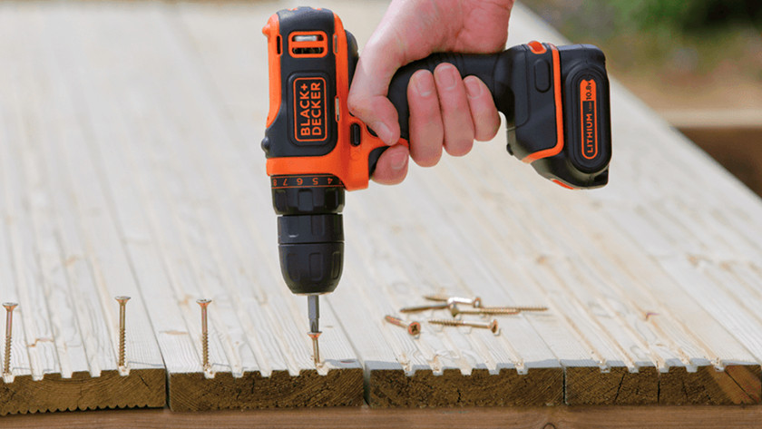 Black decker drill online machine