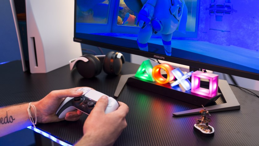 Monitor vs. TV for Console Gaming. What to look for in a console gaming  monitor