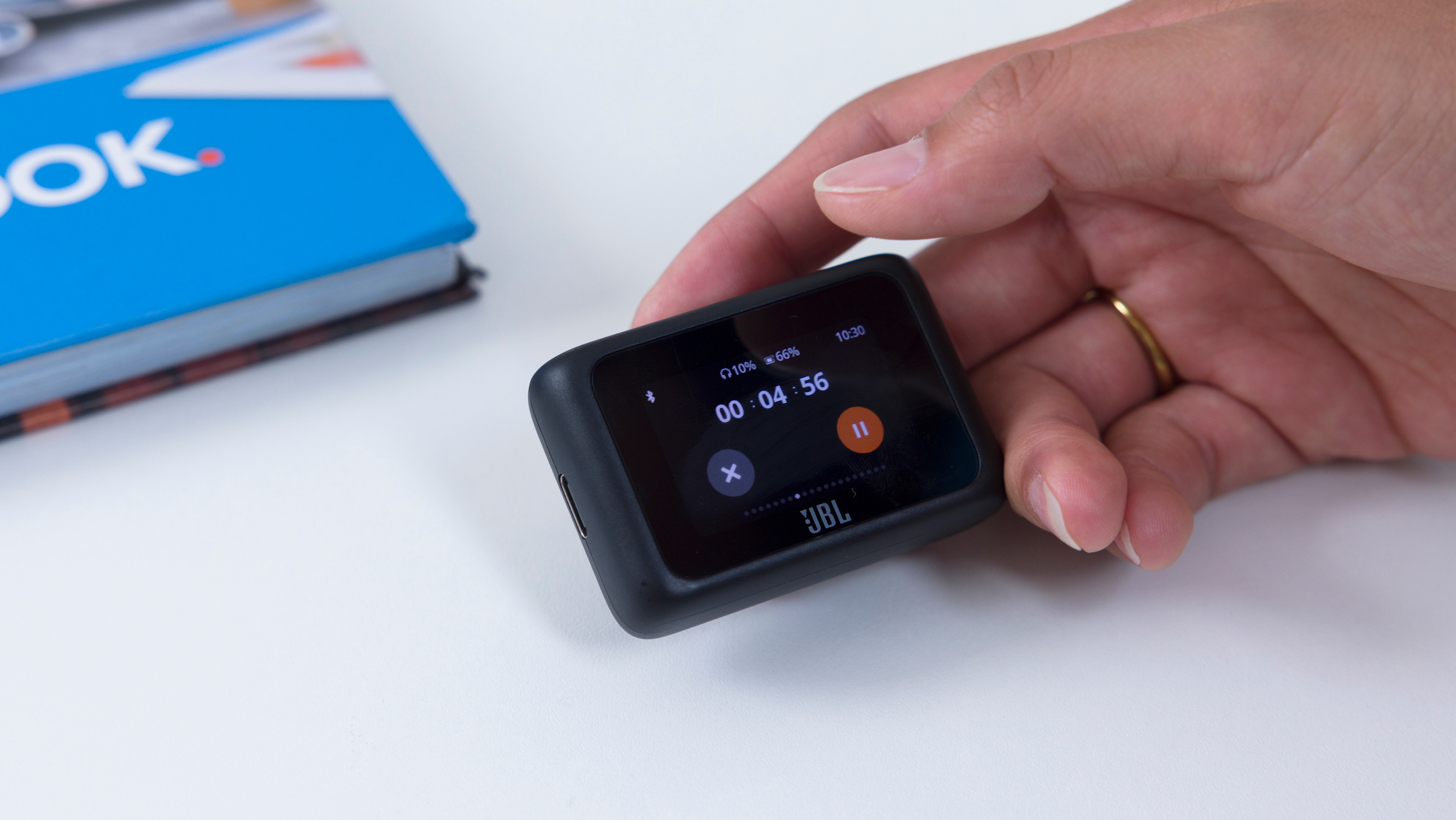 Aan de slag met de JBL Tour One M3 Smart TX | Coolblue