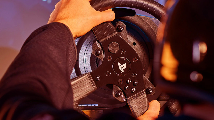 How do you connect the Thrustmaster T128? - Coolblue - anything for a smile