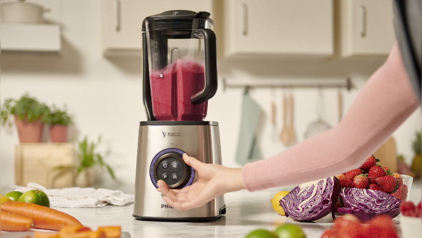 The differences between a blender and an immersion blender - Coolblue -  anything for a smile