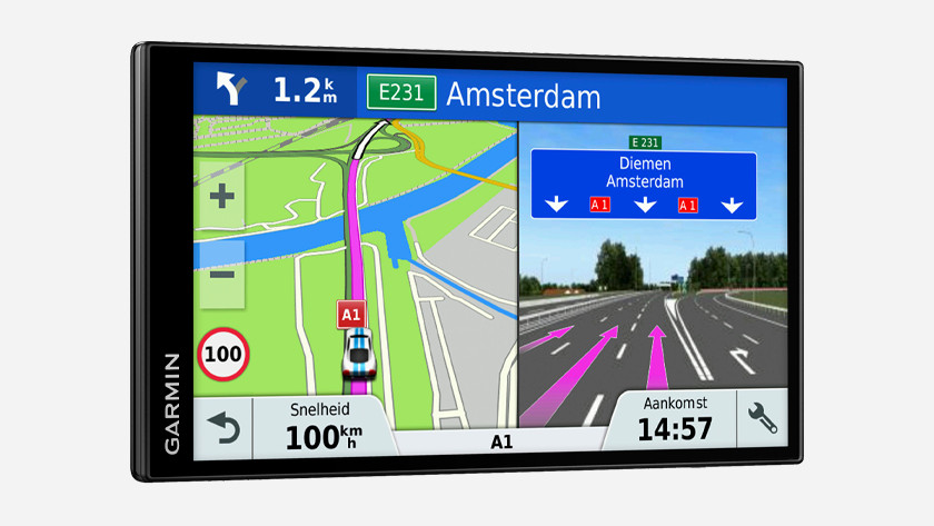 Woestijn mogelijkheid Skim Compare the Garmin DriveSmart 61 LTM-D to the LTM-S - Coolblue - anything  for a smile