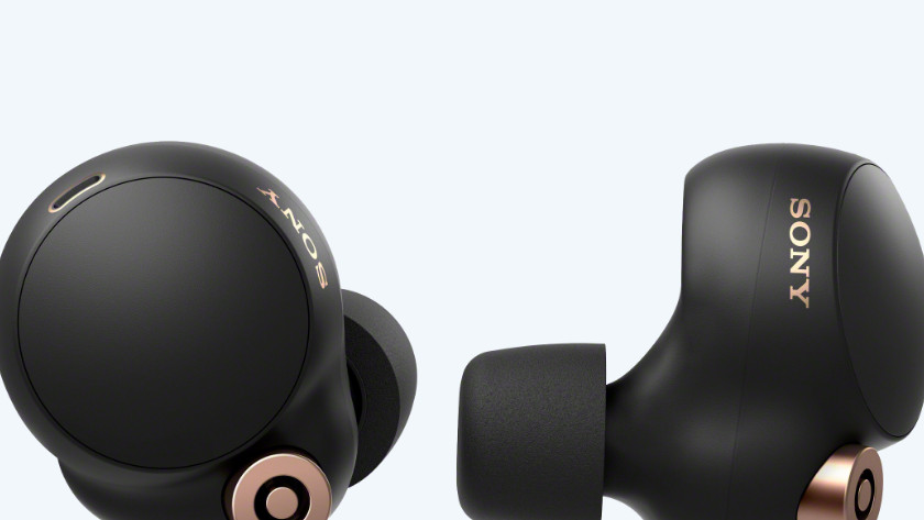 The Sony WF-1000XM4 are the wireless earbuds to get this Christmas