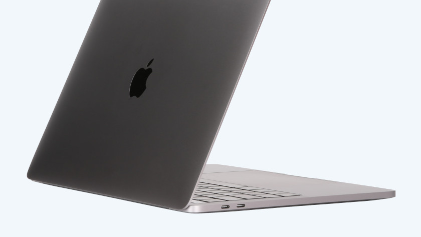 Kind inzet Obsessie Hoe los je het spontaan uitvallen van Apple MacBook Pro 13 inch 2019 op? -  Coolblue - alles voor een glimlach