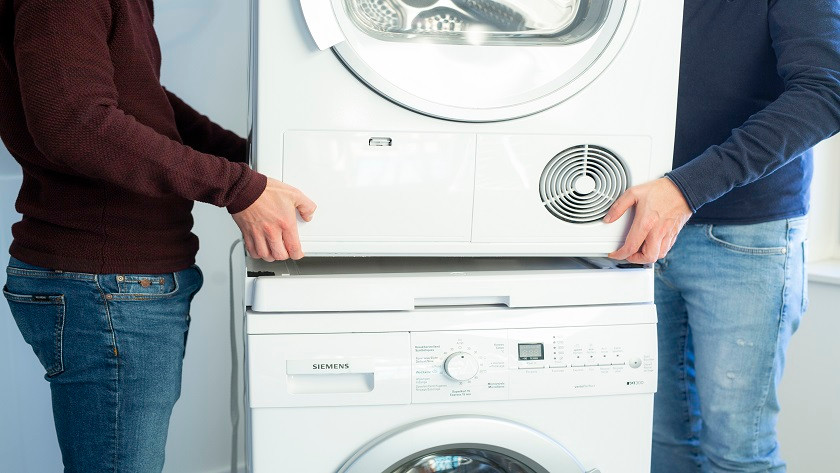 Goneryl abces Bestaan Heb je een tussenstuk voor je wasmachine en droger nodig? - Coolblue -  alles voor een glimlach
